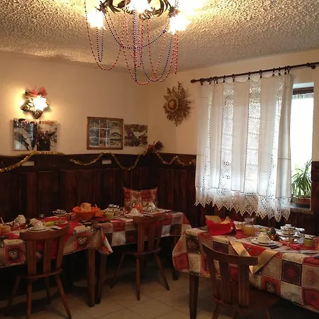 Maison Cerise Allein